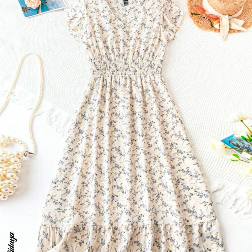 Floral Print V-Neck Dress